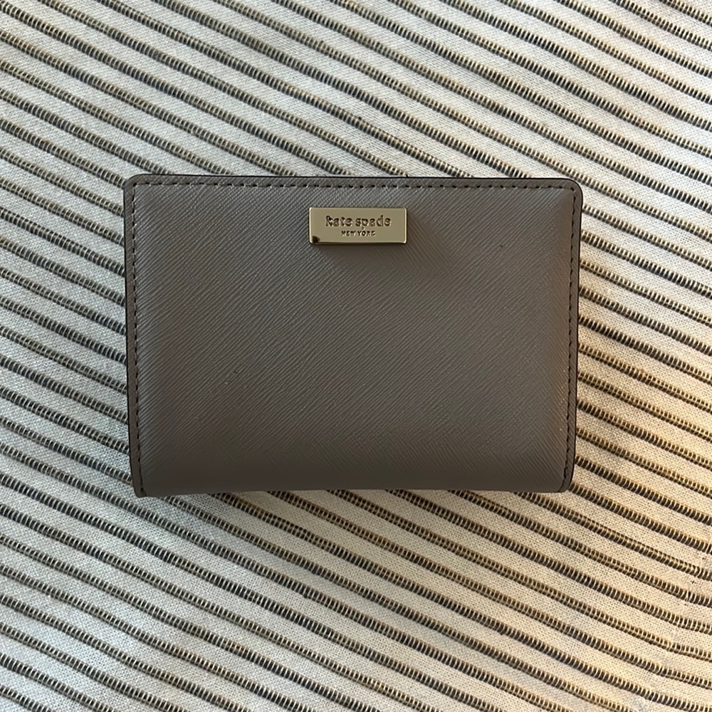 Never Used!! Wallet Newbury Lane cara